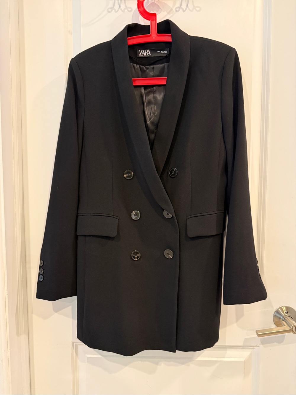 Zara Women’s Black Double-Breasted Blazer with Shawl Lapel